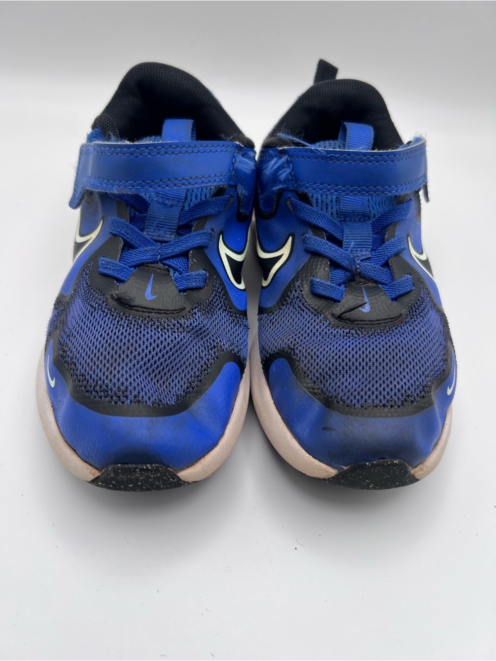Nike Kids Blue and Black Athletic Sneakers with Velcro Strap